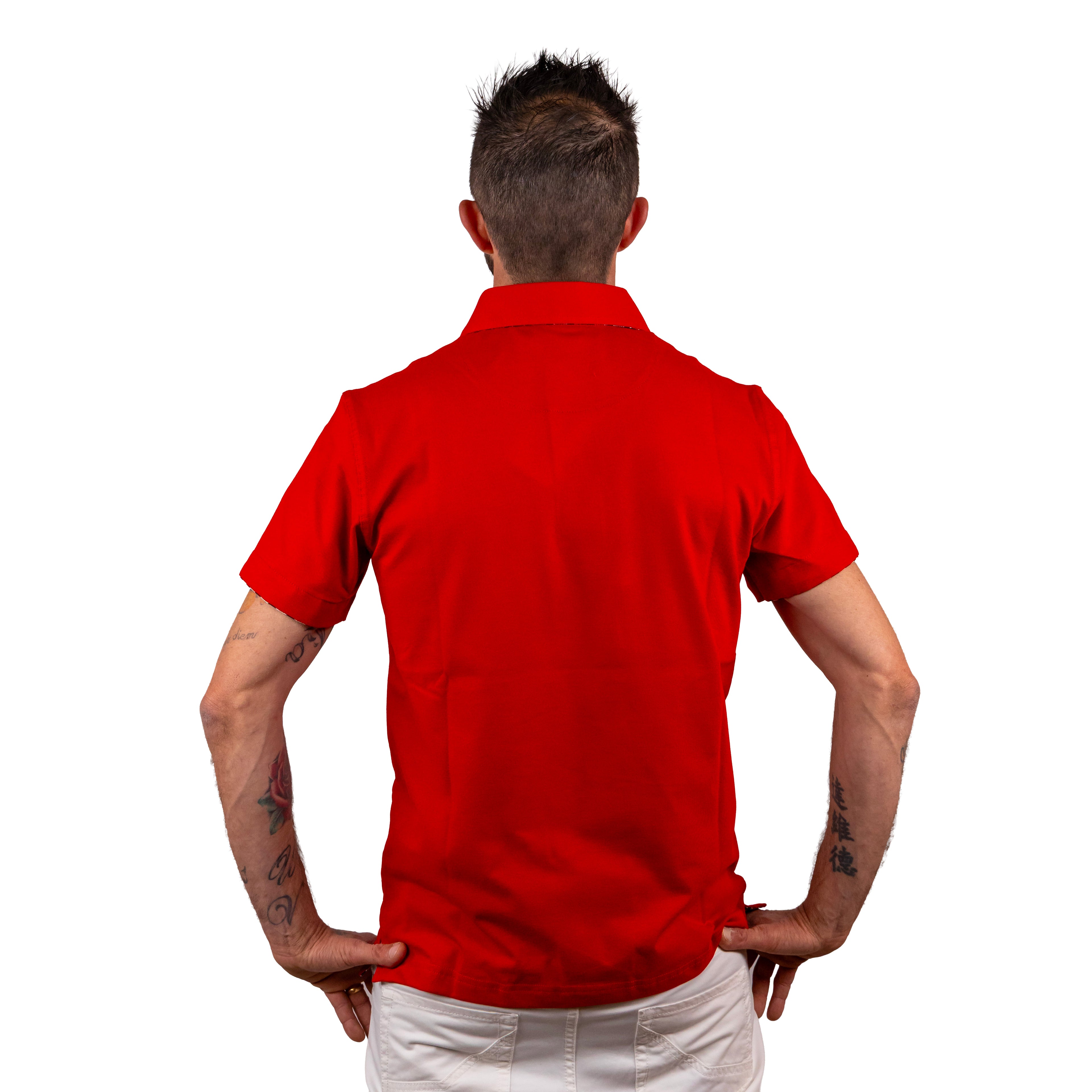 Maglia elasticizzata con collo a camicia