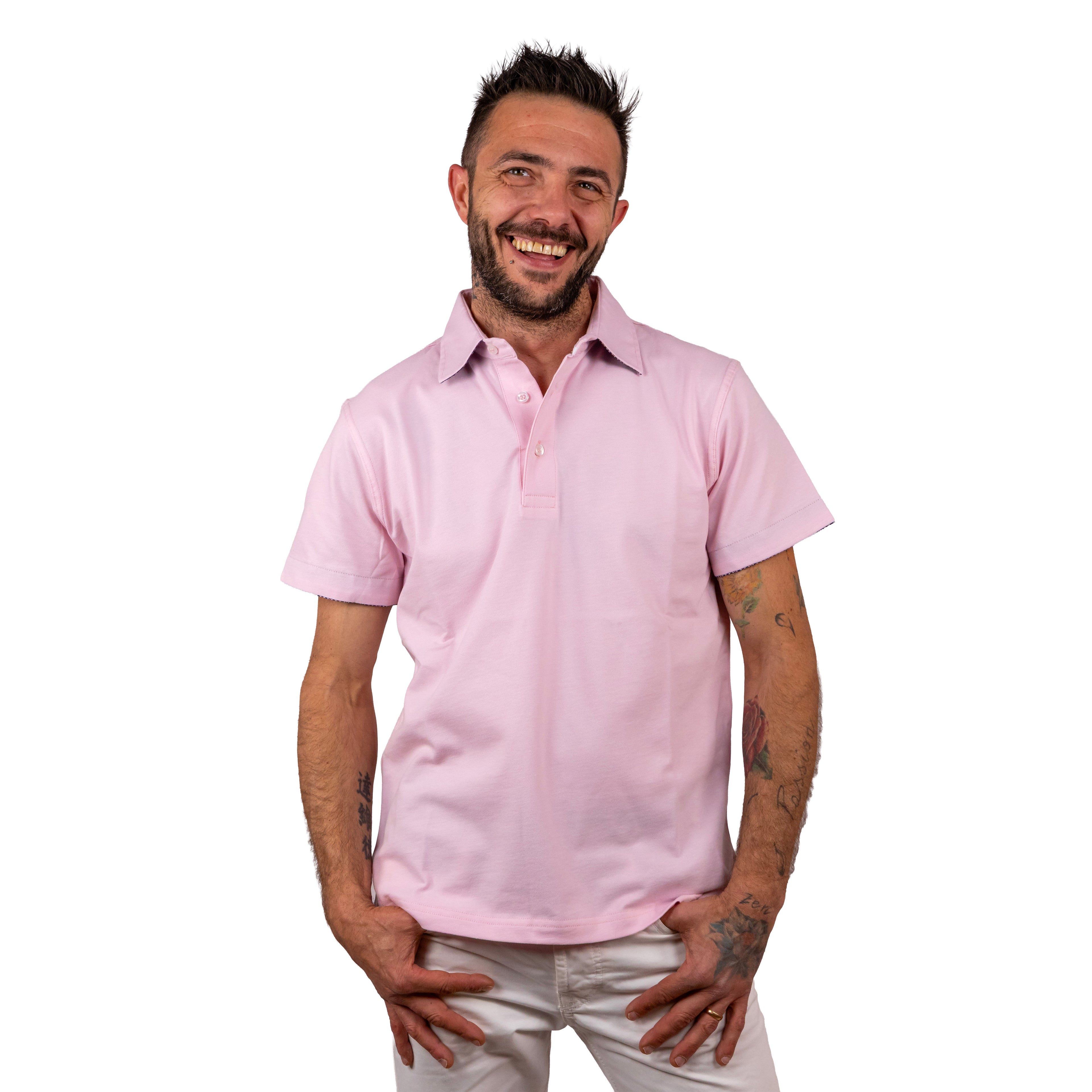 Maglia elasticizzata con collo a camicia